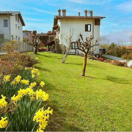 Il Castagneto Apartment Colico
